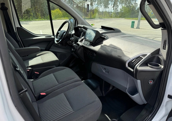 Ford Transit Custom cena 79900 przebieg: 245000, rok produkcji 2017 z Bełżyce małe 407